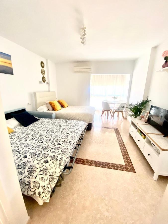 Iris Vistas Sea & Sun Benalmadena Apartment Exterior photo